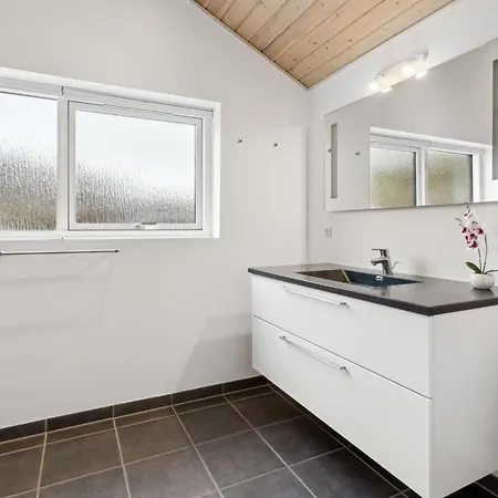 Lio - 200m From The Sea By Interhome Binderup Strand